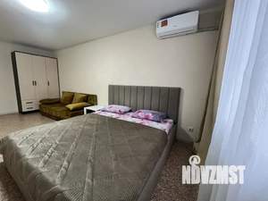 1-к квартира, посуточно, 40м2, 9/16 этаж