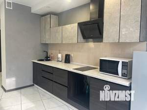 Студия квартира, посуточно, 45м2, 1/25 этаж