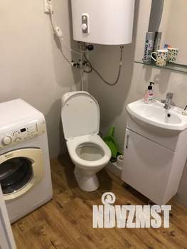 Студия квартира, посуточно, 36м2, 1/5 этаж