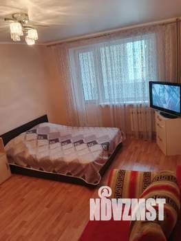 1-к квартира, посуточно, 38м2, 7/10 этаж