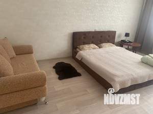 1-к квартира, посуточно, 40м2, 7/10 этаж