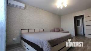 1-к квартира, посуточно, 38м2, 13/14 этаж