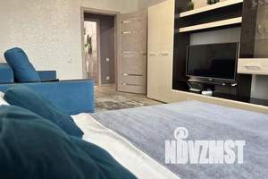 1-к квартира, посуточно, 42м2, 4/10 этаж