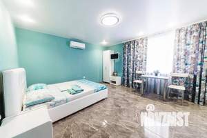 Студия квартира, посуточно, 24м2, 1/3 этаж