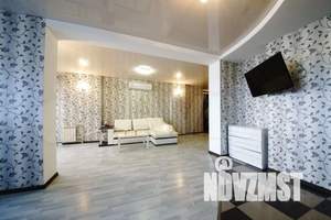 1-к квартира, посуточно, 52м2, 18/18 этаж