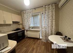 1-к квартира, посуточно, 38м2, 2/9 этаж