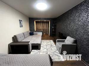 1-к квартира, посуточно, 40м2, 6/10 этаж