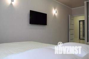 1-к квартира, посуточно, 45м2, 6/16 этаж