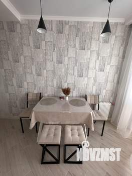 1-к квартира, посуточно, 42м2, 17/23 этаж