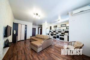 Студия квартира, посуточно, 52м2, 19/19 этаж