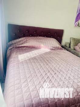 Студия квартира, посуточно, 35м2, 1/10 этаж