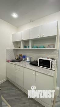 Студия квартира, посуточно, 35м2, 11/25 этаж