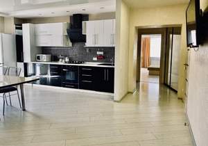 3-к квартира, на длительный срок, 120м2, 4/10 этаж