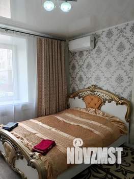 Студия квартира, посуточно, 31м2, 1/10 этаж