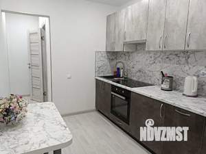 1-к квартира, посуточно, 40м2, 1/17 этаж