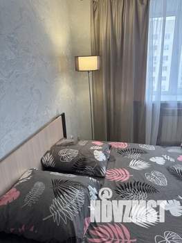 1-к квартира, посуточно, 40м2, 8/10 этаж