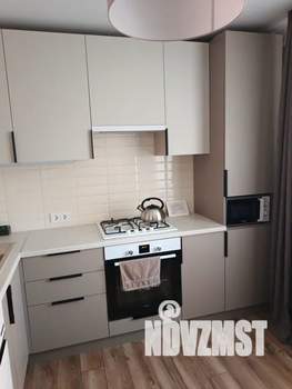 1-к квартира, посуточно, 34м2, 2/10 этаж