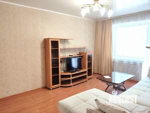 1-к квартира, посуточно, 44м2, 1/10 этаж