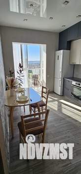 1-к квартира, посуточно, 40м2, 25/25 этаж