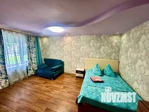 1-к квартира, посуточно, 33м2, 1/5 этаж