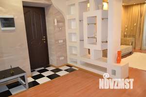 1-к квартира, посуточно, 55м2, 5/10 этаж