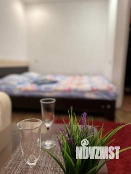 1-к квартира, посуточно, 42м2, 2/10 этаж