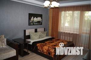 1-к квартира, посуточно, 40м2, 3/9 этаж