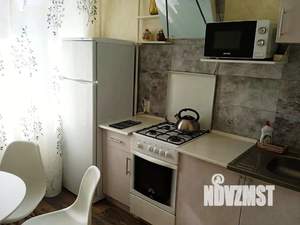 1-к квартира, посуточно, 34м2, 7/9 этаж