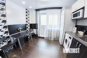 3-к квартира, посуточно, 85м2, 1/1 этаж