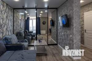 Студия квартира, посуточно, 40м2, 18/19 этаж