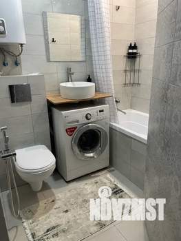 1-к квартира, посуточно, 35м2, 1/25 этаж