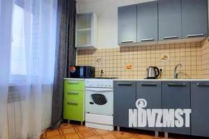 1-к квартира, посуточно, 39м2, 6/10 этаж