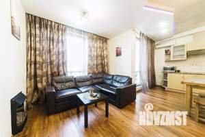 1-к квартира, посуточно, 52м2, 1/1 этаж