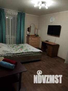 1-к квартира, посуточно, 33м2, 4/5 этаж