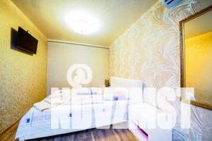 1-к квартира, посуточно, 30м2, 1/2 этаж