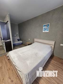 Студия квартира, посуточно, 35м2, 3/14 этаж