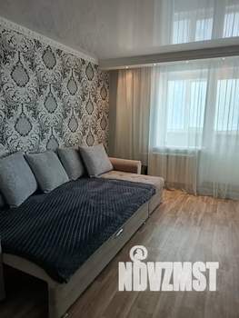 1-к квартира, посуточно, 37м2, 7/10 этаж