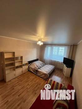 1-к квартира, посуточно, 43м2, 7/10 этаж
