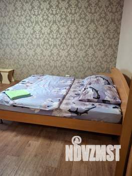 1-к квартира, посуточно, 40м2, 10/10 этаж