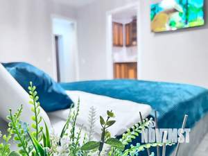 1-к квартира, посуточно, 40м2, 3/10 этаж