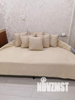 1-к квартира, посуточно, 37м2, 9/10 этаж