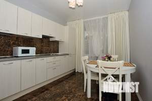 1-к квартира, посуточно, 50м2, 6/12 этаж