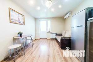 1-к квартира, посуточно, 54м2, 1/1 этаж