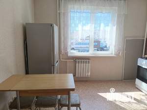 1-к квартира, на длительный срок, 40м2, 6/10 этаж