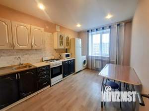 1-к квартира, посуточно, 38м2, 7/10 этаж