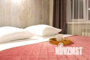 1-к квартира, посуточно, 45м2, 9/16 этаж