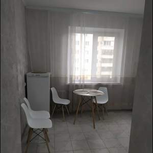 1-к квартира, на длительный срок, 38м2, 4/10 этаж
