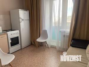 1-к квартира, посуточно, 40м2, 8/16 этаж