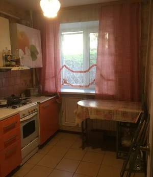3-к квартира, на длительный срок, 63м2, 1/9 этаж
