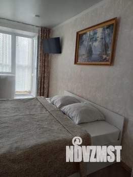 Студия квартира, посуточно, 32м2, 2/5 этаж